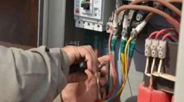 استعادة الخدمة الكهربائية في المنطقة الشرقية تنهي انقطاعات وتأثر آلاف المنازل